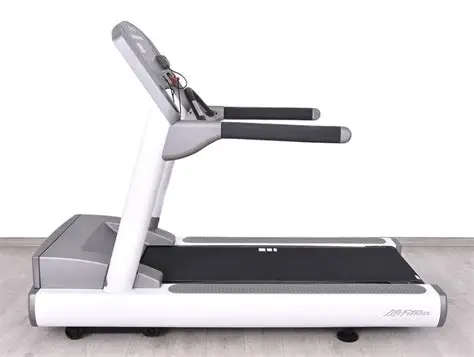 Бігова доріжка Life Fitness 95ti