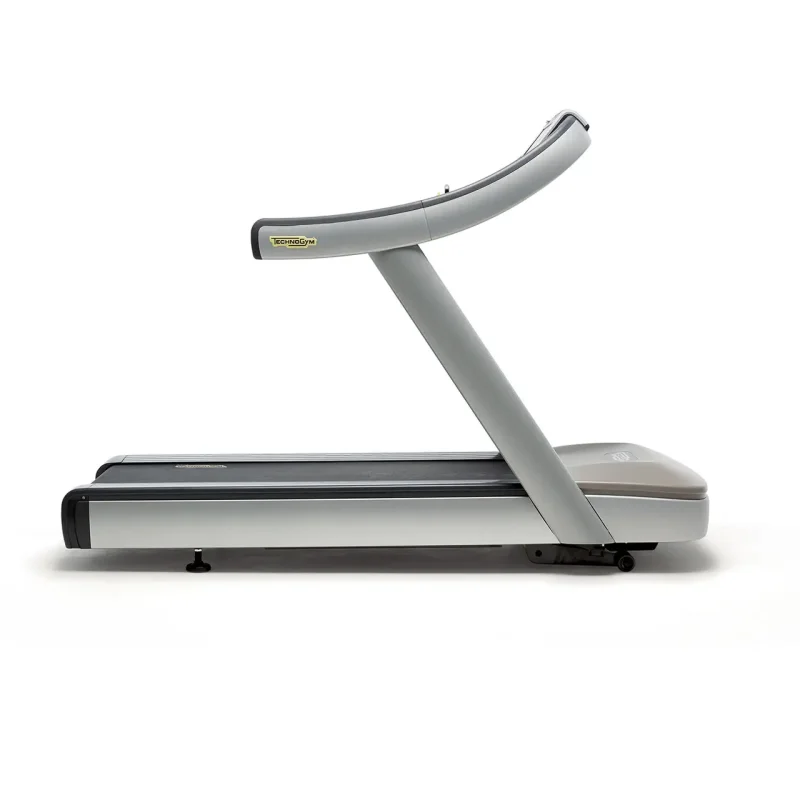 Бігова доріжка Technogym Run Now 700 LED